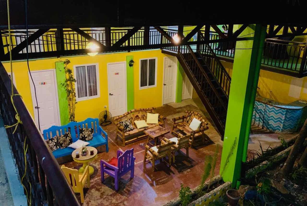 Colors Boutique Hostel 푸에르토프린세사 외부 사진